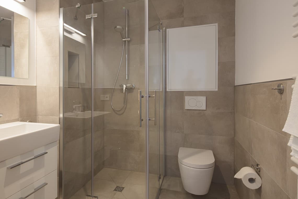 Granat 1 OG mit Balkon Bad Gästehaus MeerBlickD21